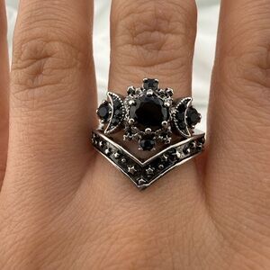 2x Antique vintage gothic Black and Silver Moonstone Ring